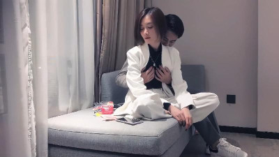 [동양야동] 문헌 탐화 두 번째 데이트는 진 군이 예전에 약속했던 흰색 외투 단발머리 여동생을 탁탁 [섹트야동,쇼츠야동,한국야동,딸퀸야동]