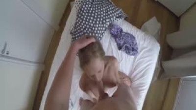 [서양야동] As soon as my girlfriend wakes up~ I get fucked [섹트야동,쇼츠야동,한국야동,딸퀸야동]