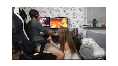 [서양야동] You never know what your game teammates are doing [섹트야동,쇼츠야동,한국야동,딸퀸야동]